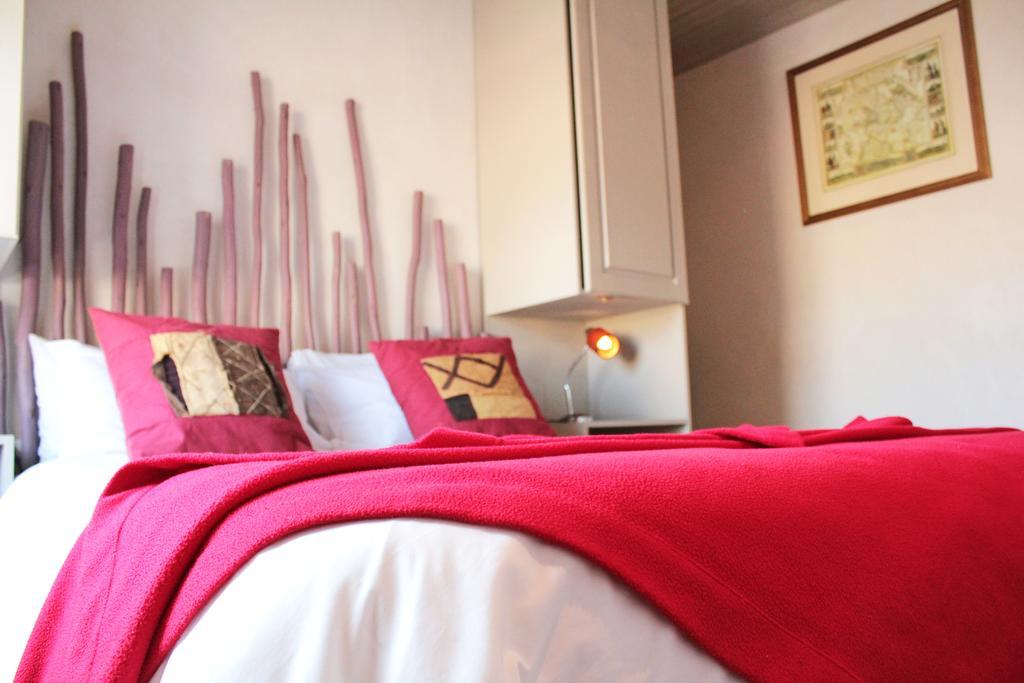 Molo-Lolo House Bed & Breakfast Cape Town Room photo